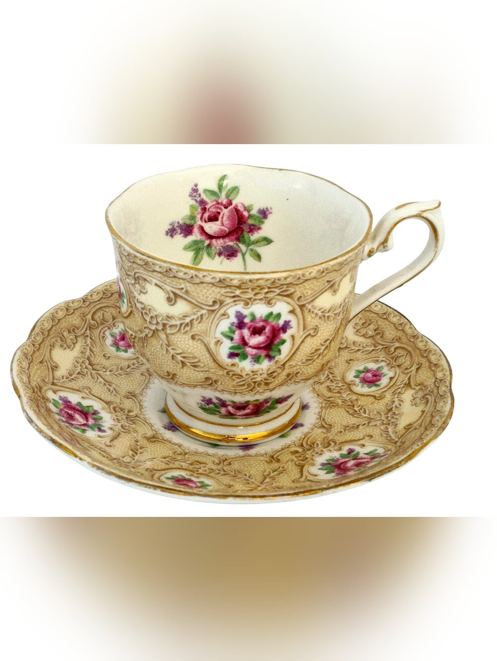 VINTAGE Royal Albert Devonshire Lace Floral Bone China Teacup Saucer England